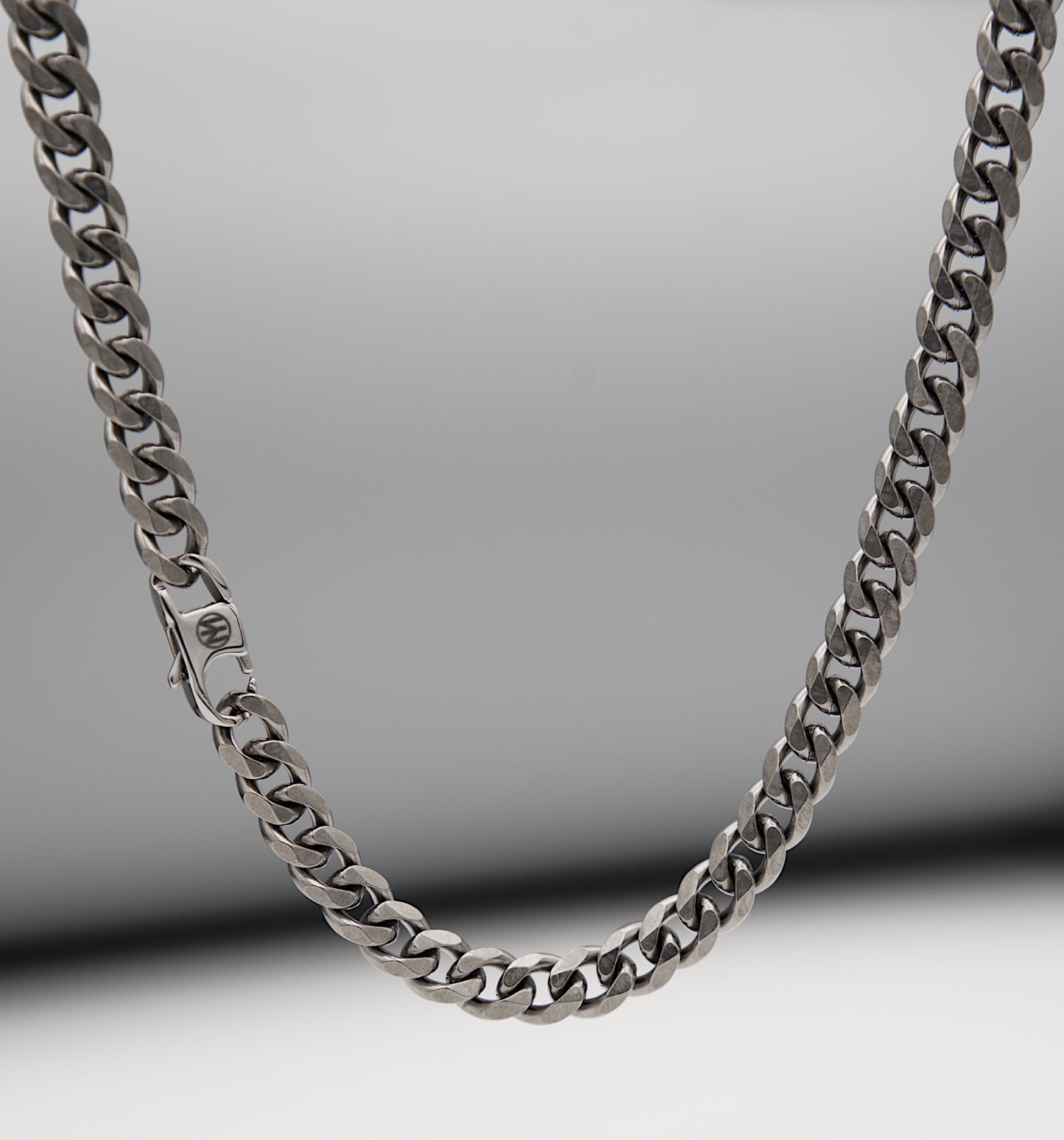 Titanhalskette Herren 7 mm, mattes Finish, 50 cm Länge