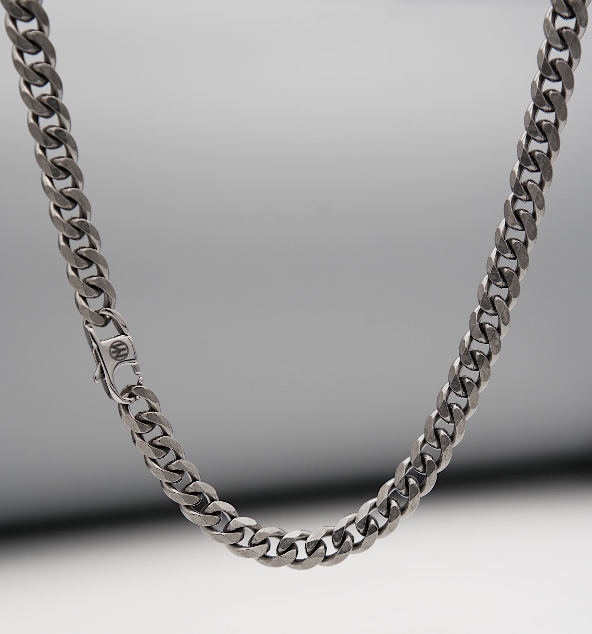 Titanhalskette Herren 7 mm, mattes Finish, 50 cm Länge